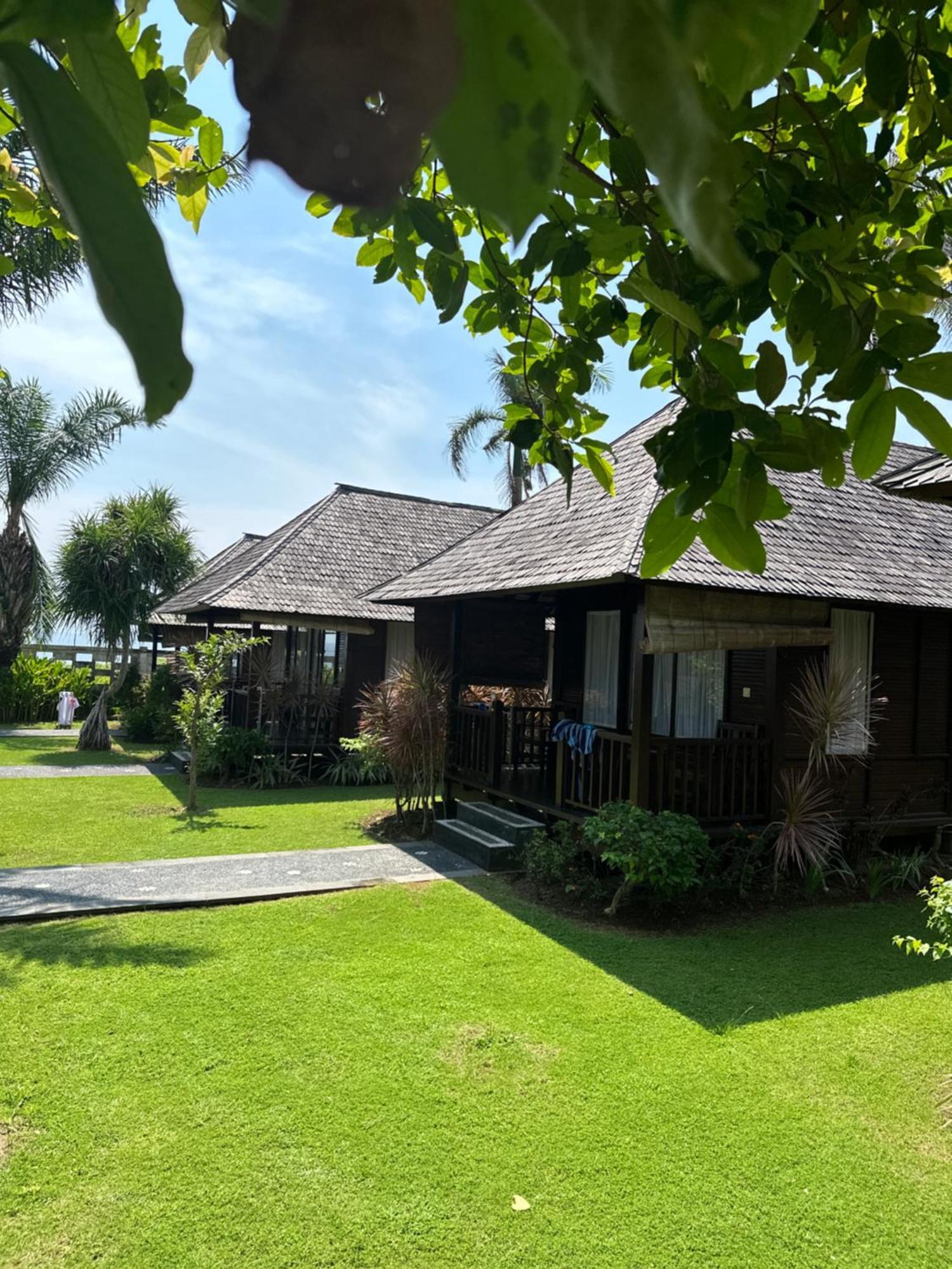 Balangan Surf Resort Jimbaran  Bagian luar foto